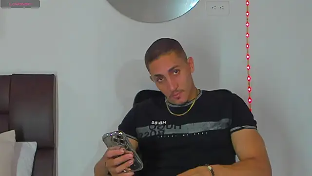 MikeRoss7777 online show from 28, 9, 2025