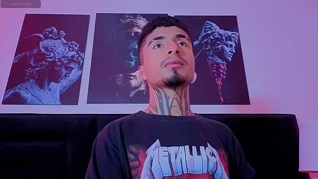 JuanCamiilo 66 online show from 12, 2, 2026