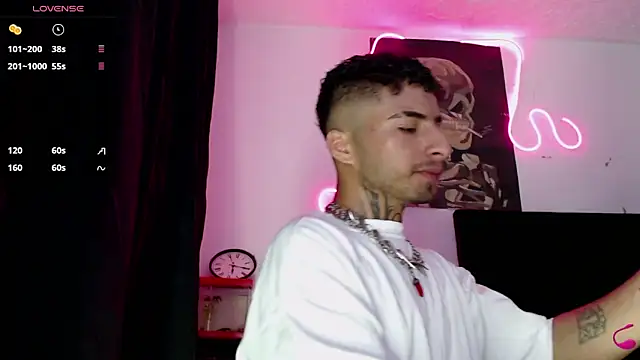 JuanCamiilo 66 online show from 23, 9, 2025