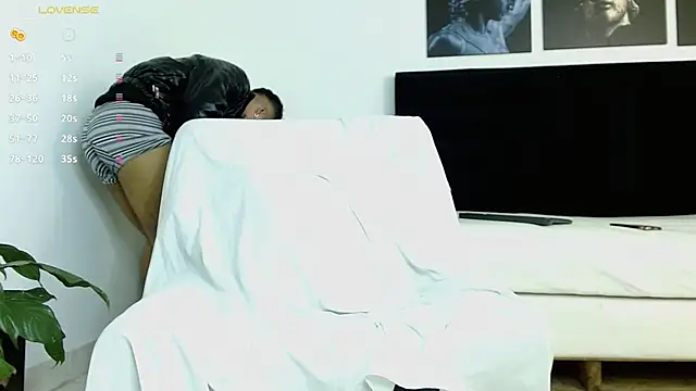 JuanCamiilo 66 online show from 1, 3, 2025