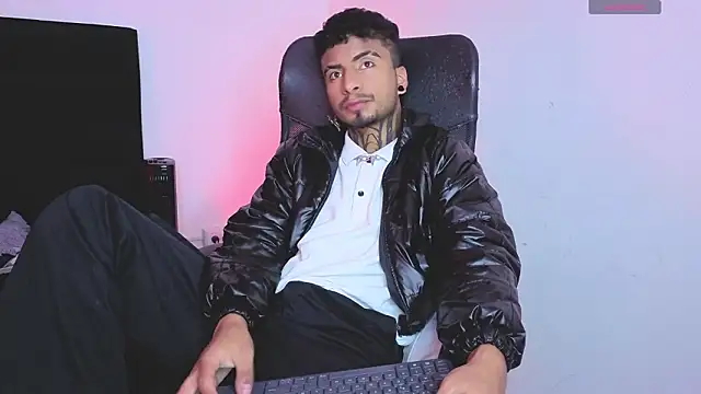 JuanCamiilo 66 online show from 14, 3, 2026