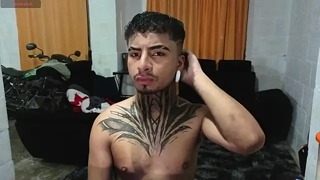 JuanCamiilo 66 online show from 10, 5, 2026