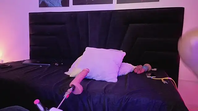 JuanCamiilo 66 online show from 18, 4, 2026