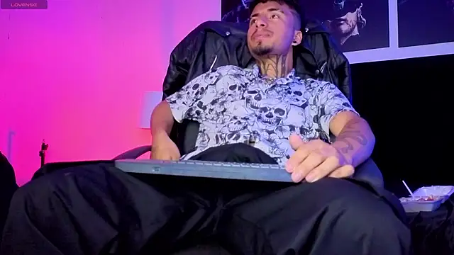 JuanCamiilo 66 online show from 21, 3, 2026