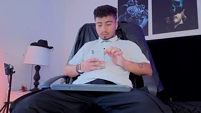 JuanCamiilo 66 online show from 24, 3, 2026