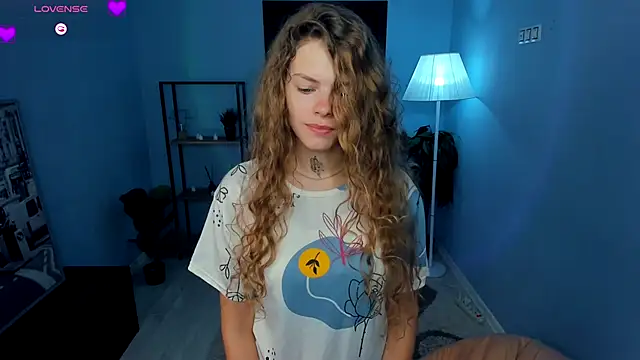 RayaNenlia online show from 29, 9, 2025