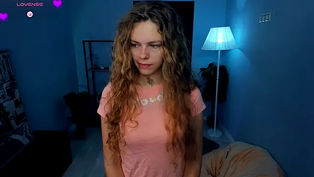 RayaNenlia online show from 30, 9, 2025