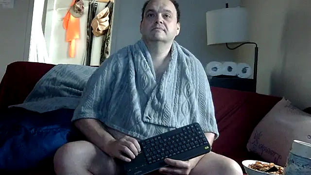 caressonnous online show from 11, 11, 2025