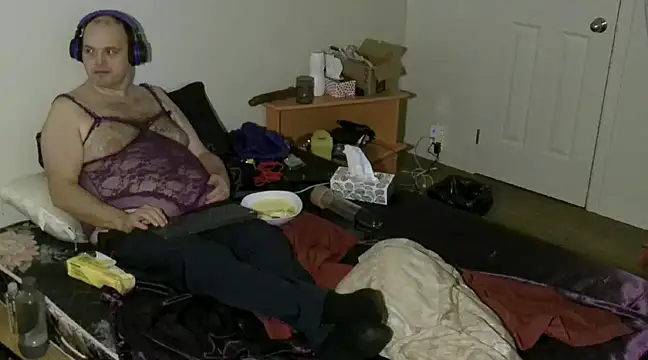 caressonnous online show from 17, 1, 2025