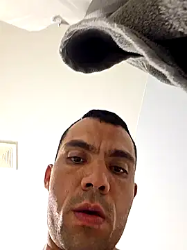 calichemiles online show from 8, 11, 2025