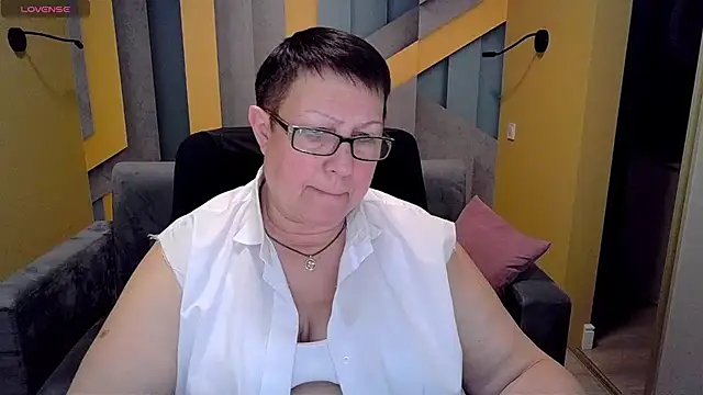 BarbaraTurners online show from 8, 3, 2025