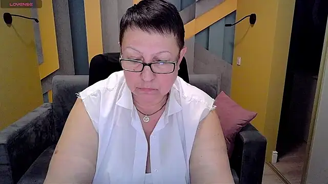 BarbaraTurners online show from 8, 3, 2025