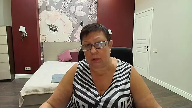 BarbaraTurners online show from 22, 9, 2025