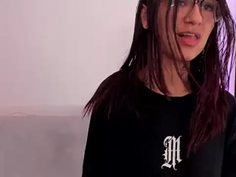 noemi foxxx online show from 15, 3, 2025