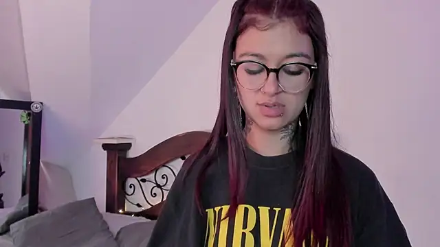 noemi foxxx online show from 22, 9, 2025