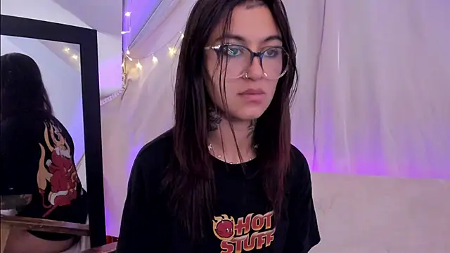 noemi foxxx online show from 25, 2, 2025