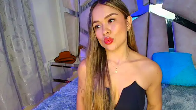 Snapshot of Natalyefoster chatting on 6, 6, 2026 Natalyefoster online show from 6, 6, 2026