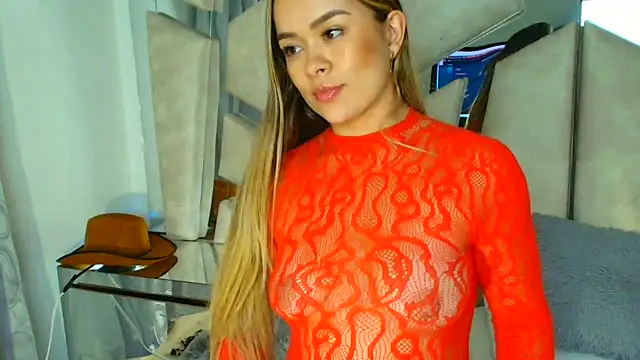 Natalyefoster online show from 4, 5, 2026