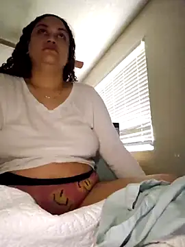 honeeyyy pot online show from 5, 10, 2025