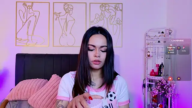 summer holiday online show from 15, 9, 2025