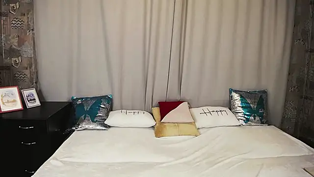 Unusual G online show from 11, 11, 2025