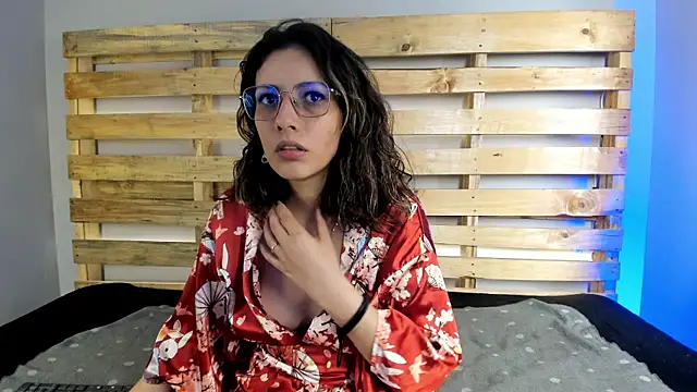 Snapshot of bulma_bambina_ chatting on 7, 11, 2025 bulma bambina online show from 7, 11, 2025