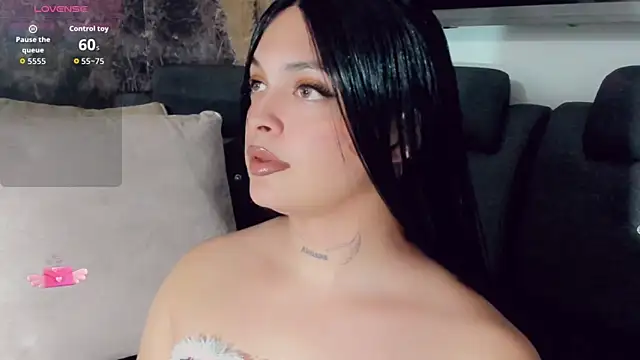 Snapshot of Emmaa_Saenz_ chatting on 20, 6, 2026 Emmaa Saenz online show from 20, 6, 2026