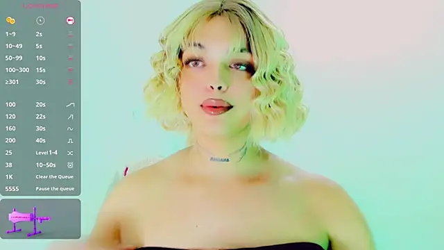 Snapshot of Emmaa_Saenz_ chatting on 3, 3, 2026 Emmaa Saenz online show from 3, 3, 2026