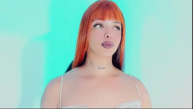 Emmaa Saenz  online show from 4, 12, 2025