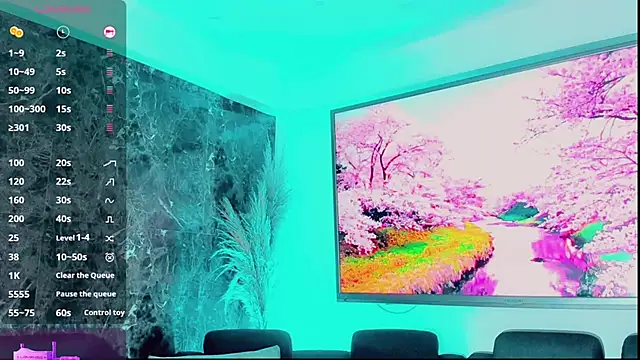 Emmaa Saenz  online show from 4, 10, 2025