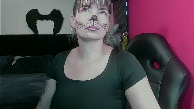 charlotedoll online show from 2, 11, 2025