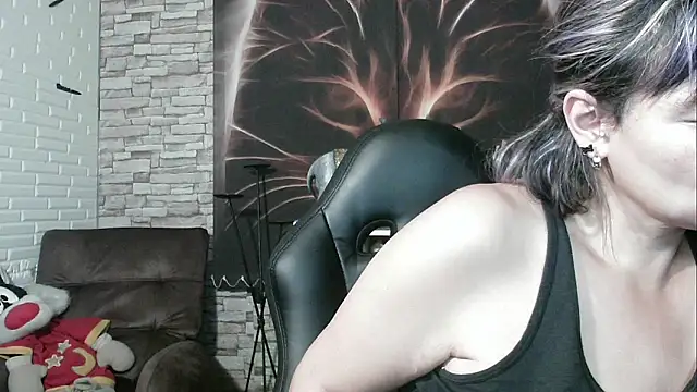 charlotedoll online show from 13, 9, 2025