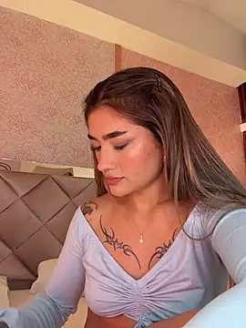 Snapshot of Arianavillada chatting on 12, 7, 2026 Arianavillada online show from 12, 7, 2026