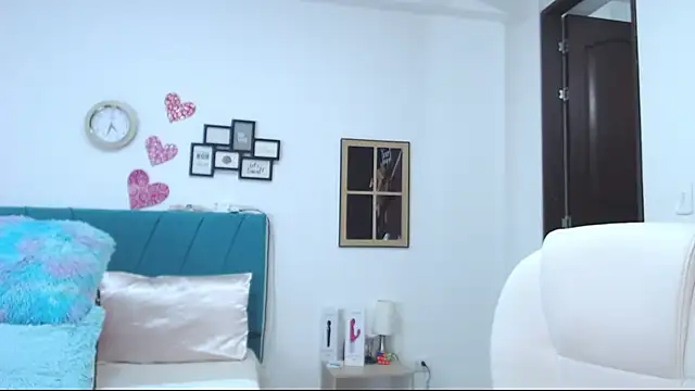 kamila lopez online show from 17, 3, 2025