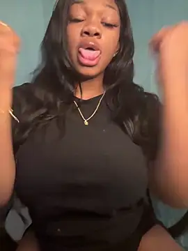 CharismaaBanx online show from 10, 1, 2025