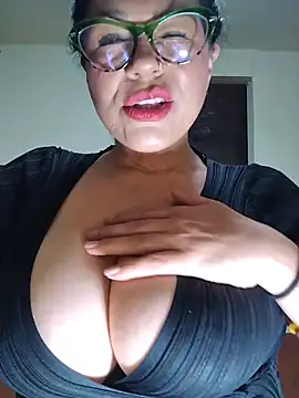 naughty doll horny online show from 1, 5, 2026