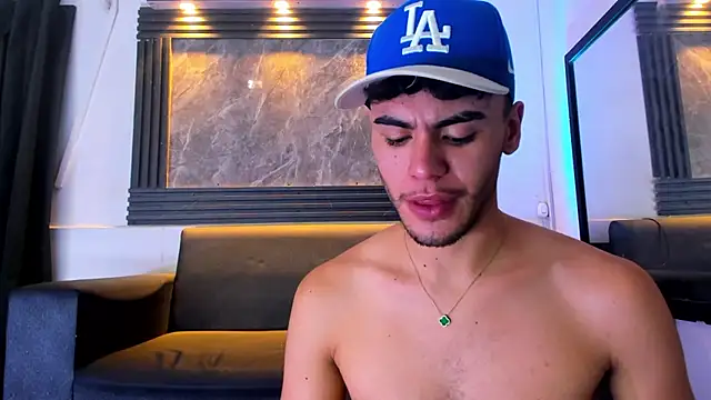 Snapshot of liam_genner_ chatting on 3, 10, 2025 liam genner online show from 3, 10, 2025