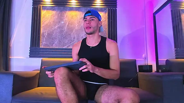 Snapshot of liam_genner_ chatting on 4, 10, 2025 liam genner online show from 4, 10, 2025