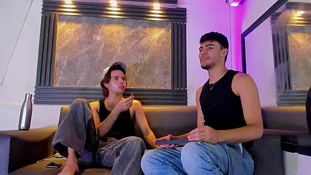 Snapshot of liam_genner_ chatting on 2, 11, 2025 liam genner online show from 2, 11, 2025