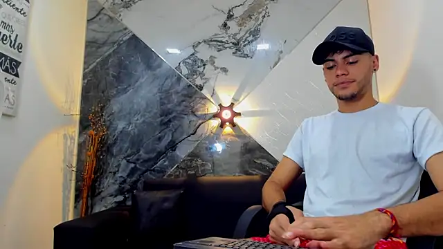 Snapshot of liam_genner_ chatting on 9, 3, 2025 liam genner online show from 9, 3, 2025