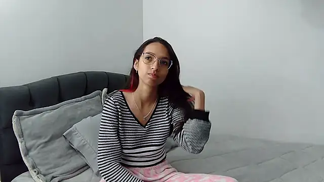 Katalleya jyj online show from 18, 1, 2026