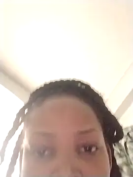 queen-sasha online show from 9, 11, 2025