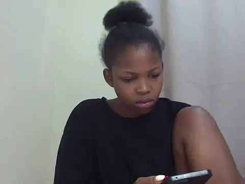 Snapshot of queen-sasha chatting on 3, 2, 2026 queen-sasha online show from 3, 2, 2026