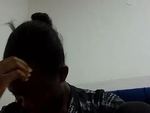 Seeexxxy-bree online show from 14, 4, 2026