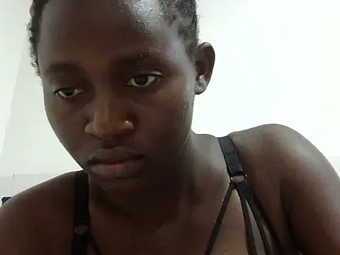 Seeexxxy-bree online show from 8, 4, 2026