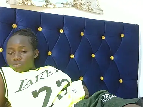 Seeexxxy-bree online show from 1, 11, 2025