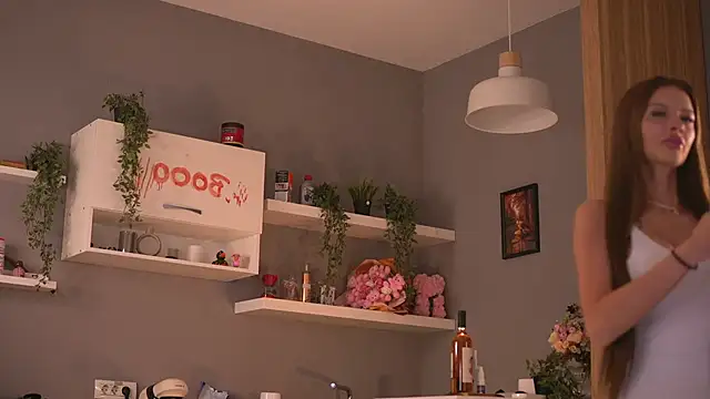 ButterflyLeah online show from 4, 2, 2026