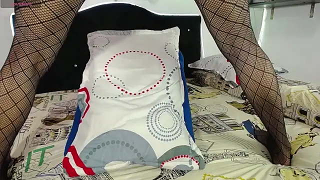 Snapshot of mia_sweet_55 chatting on 28, 2, 2025 mia sweet 55 online show from 28, 2, 2025