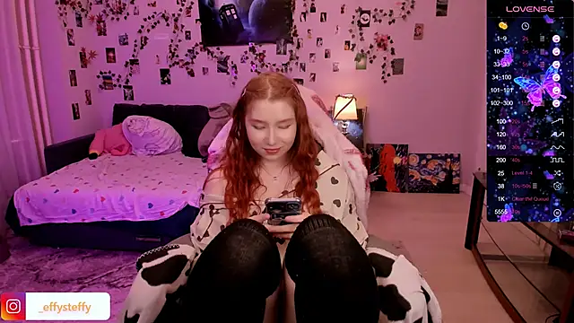 CallMeEffy1 online show from 22, 3, 2025