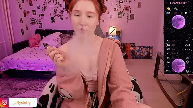 CallMeEffy1 online show from 15, 3, 2025